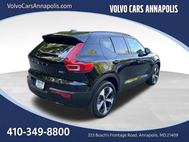 Certified 2026 Volvo XC40 B5 Plus w/ Protection Package Premier image 8
