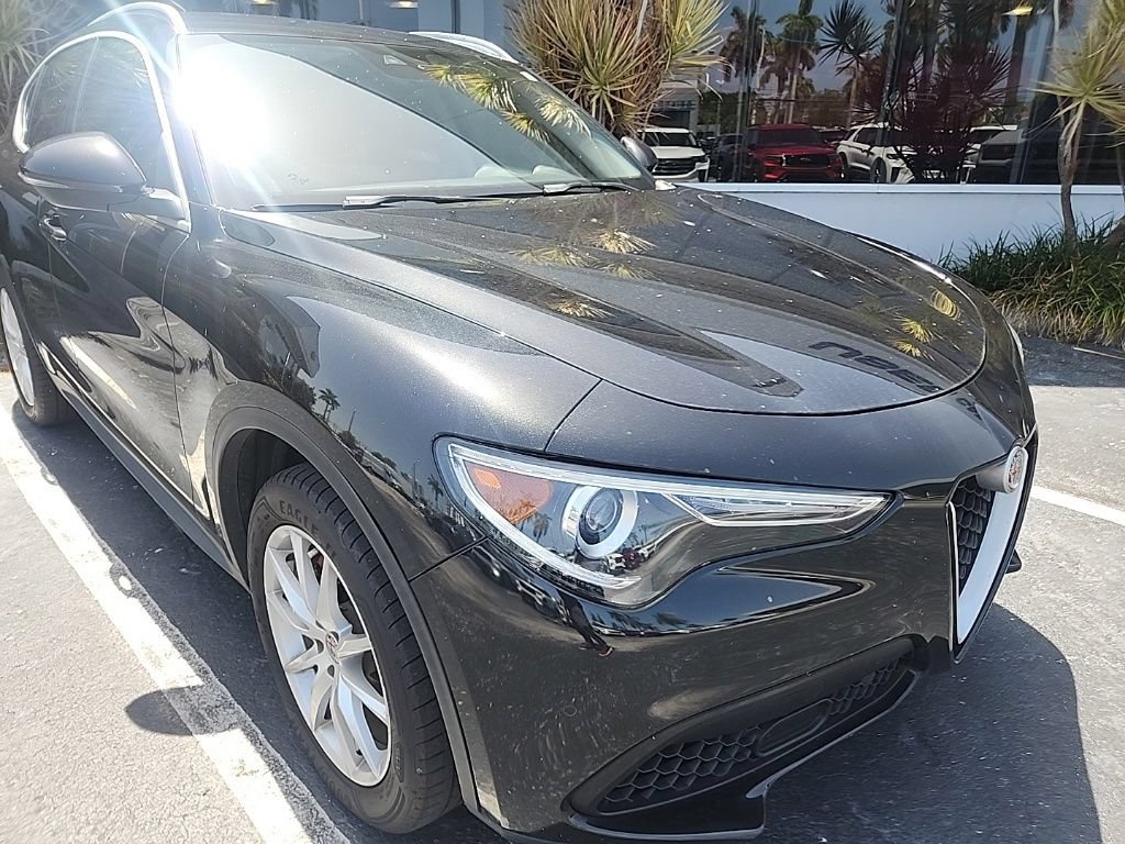 Used 2019 Alfa Romeo Stelvio Ti Lusso w/ Quick Order Package 22X Lusso