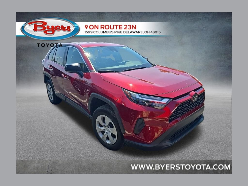 Used 2025 Toyota RAV4 LE AWD/4WD image 1
