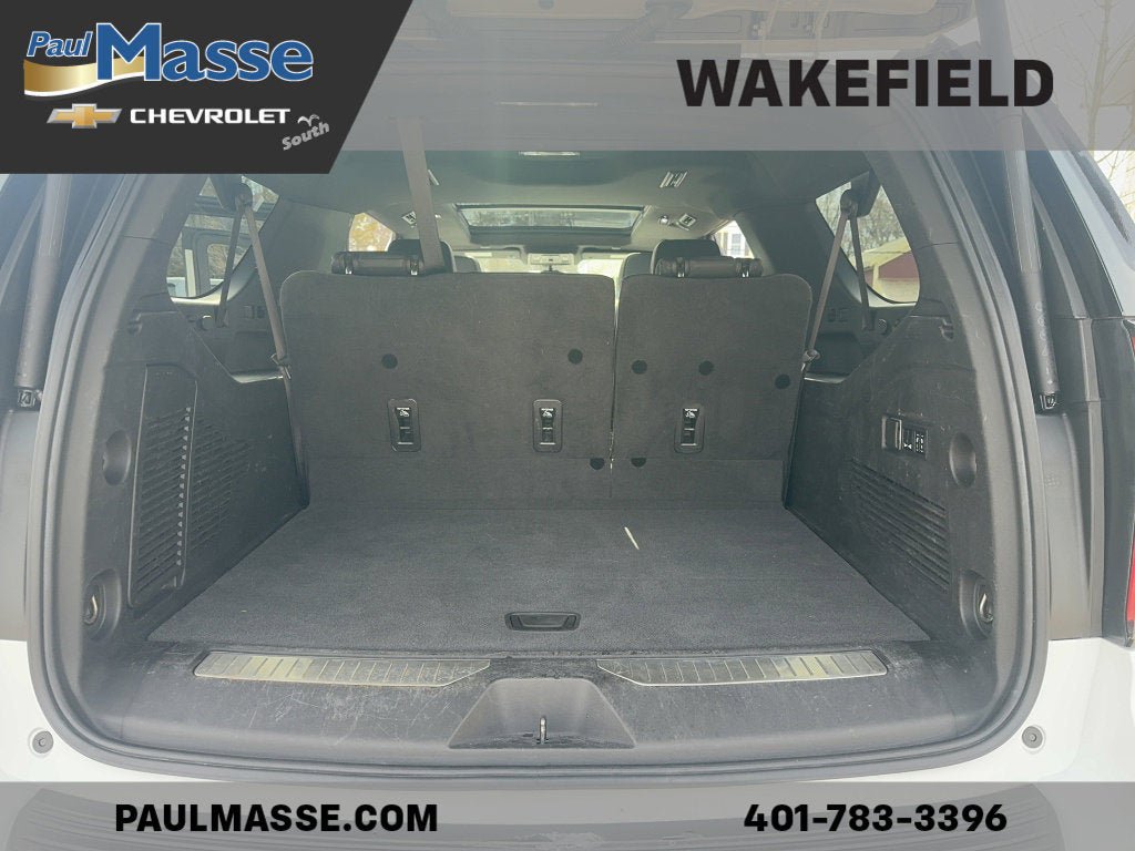 Used 2022 Chevrolet Suburban RST w/ Luxury Package image 23