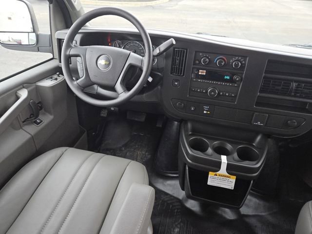 New 2026 Chevrolet Express 3500 Extended w/ Driver Convenience Package image 27
