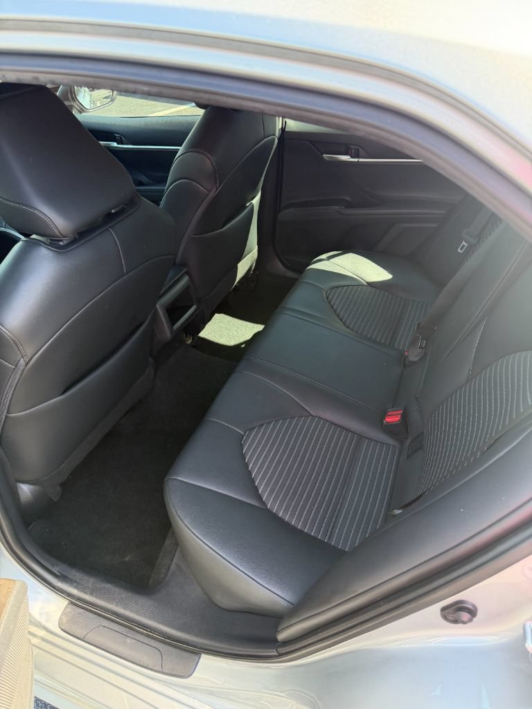 Used 2023 Toyota Camry SE w/ Convenience Package FWD image 17