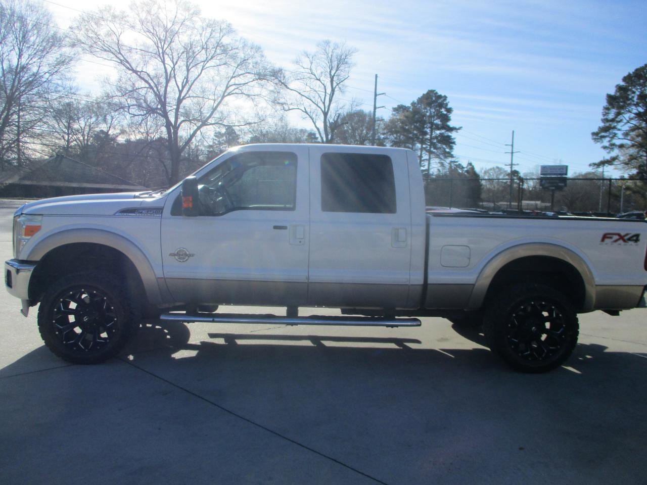 Used 2013 Ford F350 Lariat w/ FX4 Off Road Pkg image 24