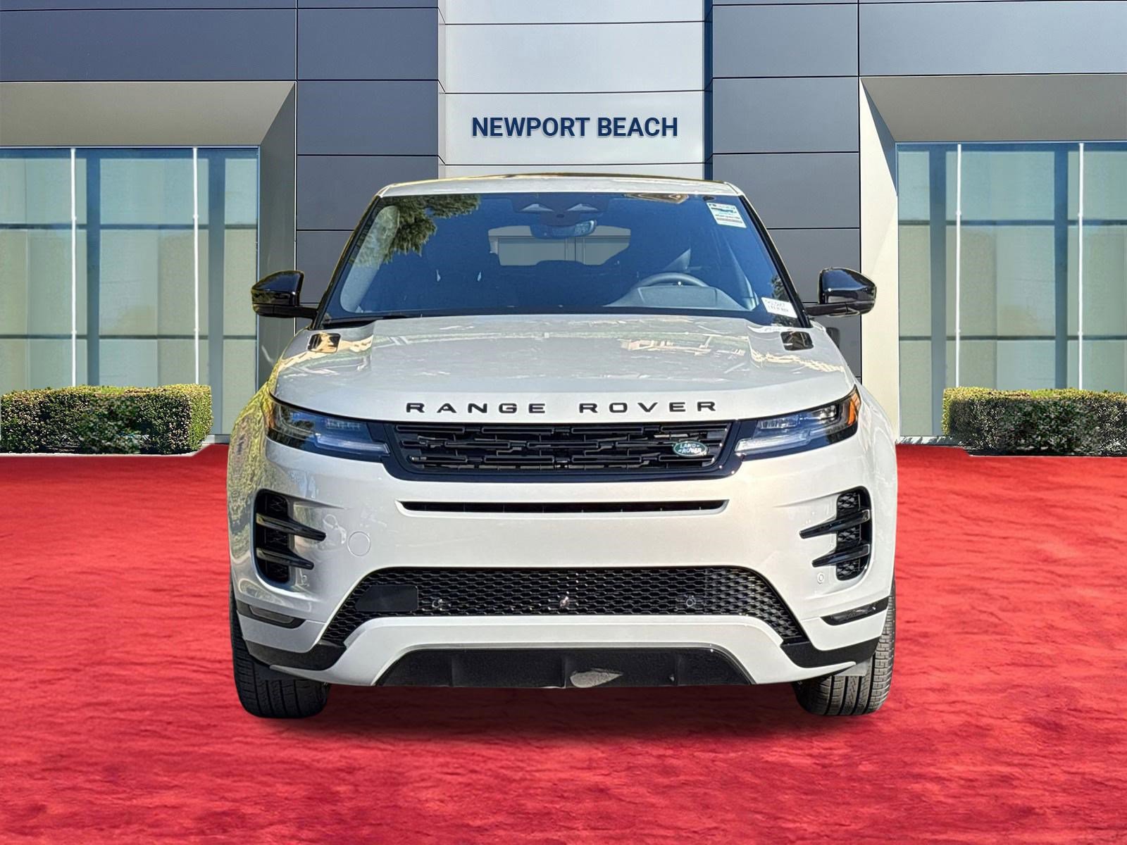 New 2026 Land Rover Range Rover Evoque Dynamic SE AWD/4WD image 6