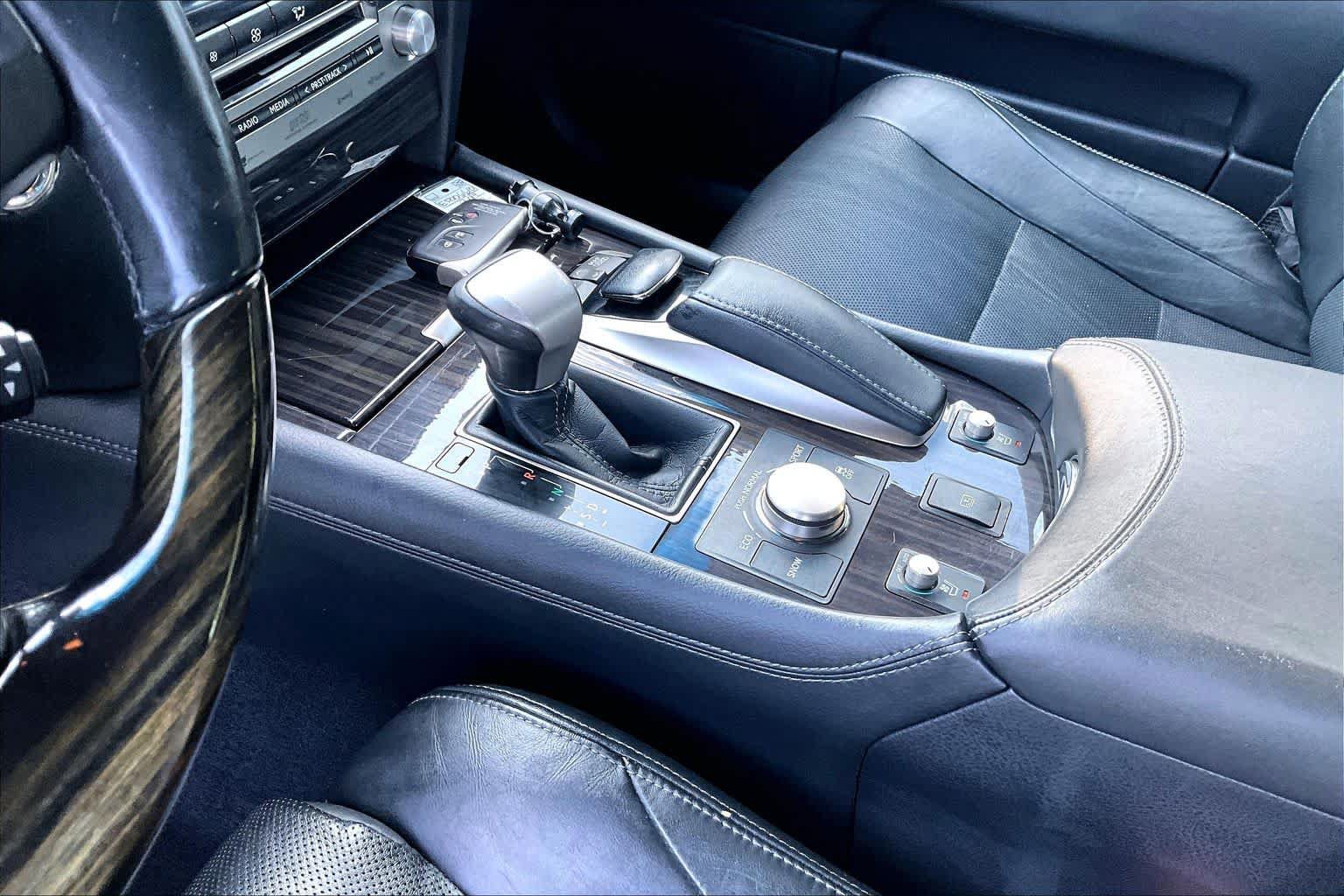 Used 2014 Lexus LS 460 L AWD/4WD image 16