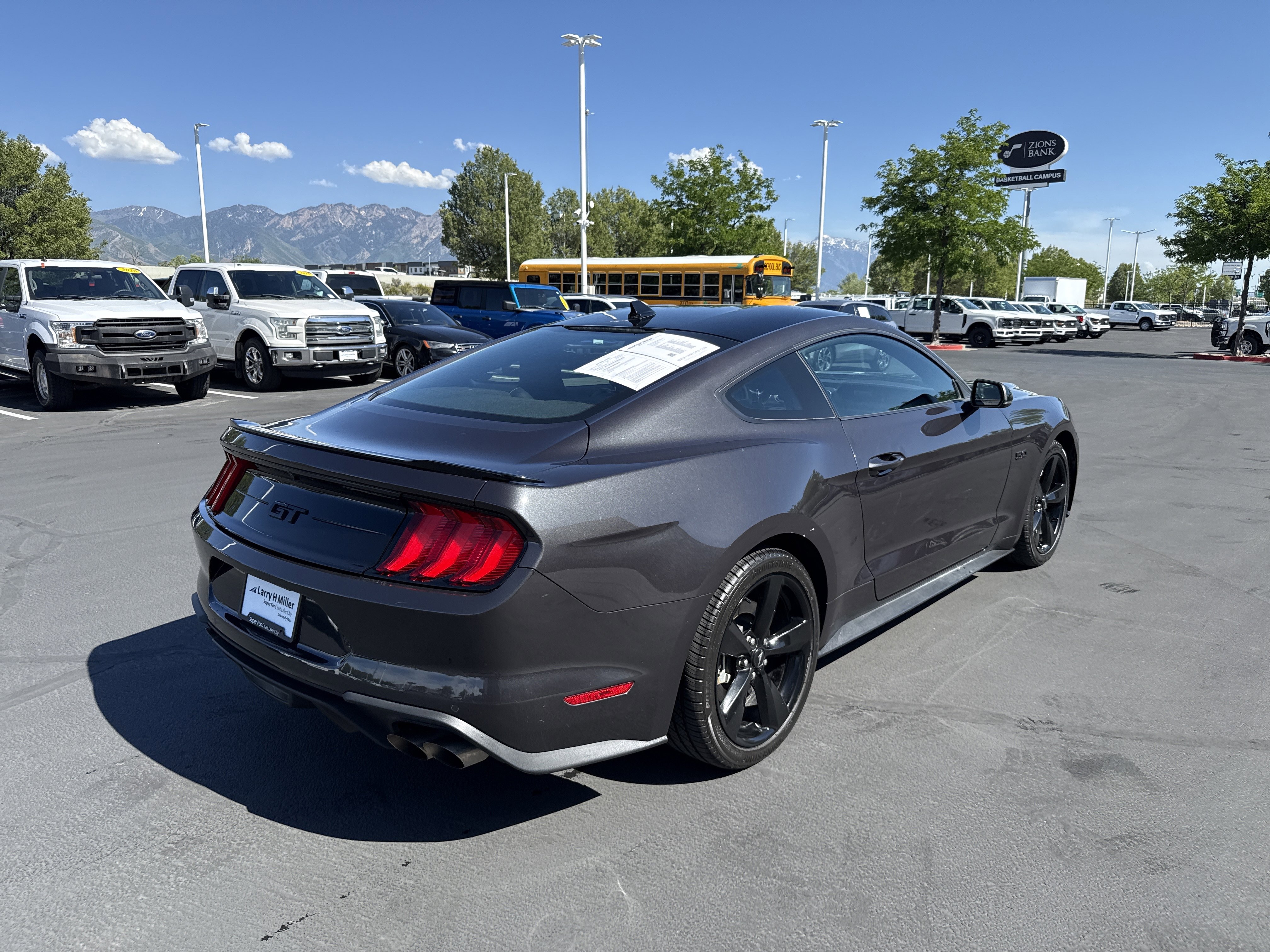 Used 2022 Ford Mustang GT Premium w/ Equipment Group 401A RWD image 5