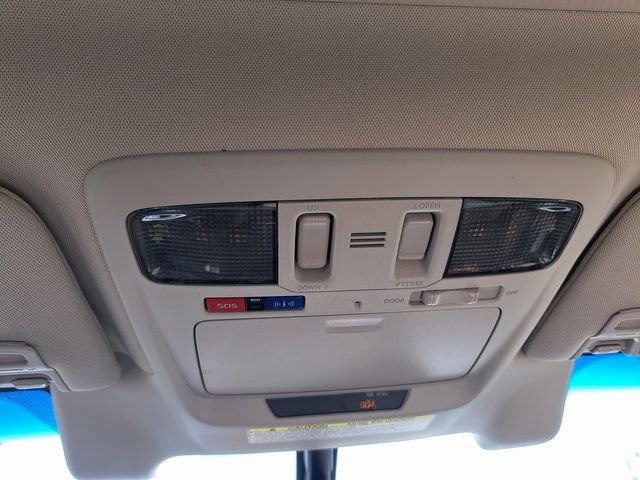 Used 2018 Subaru Outback 2.5i Limited image 18