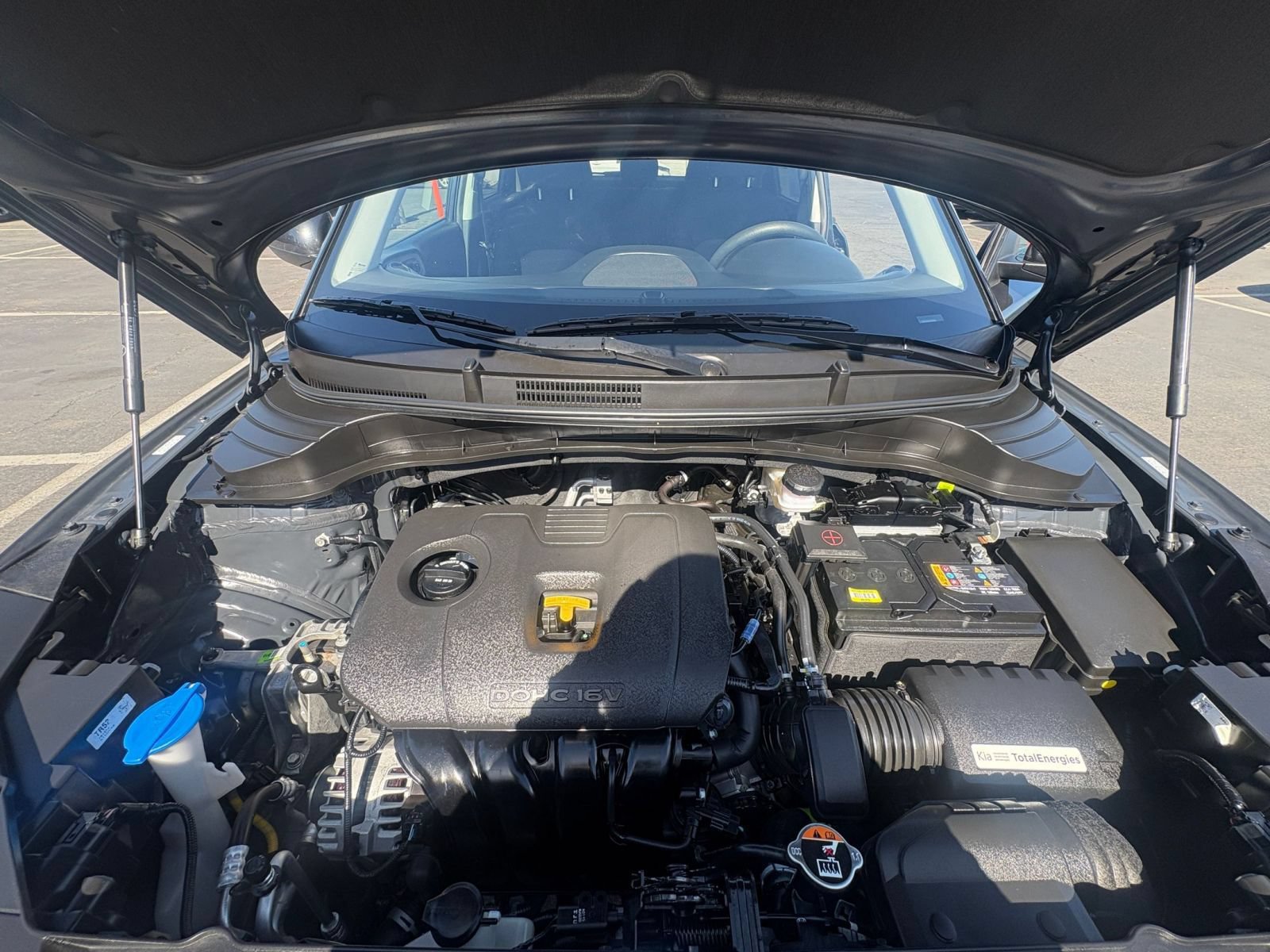 Used 2025 Kia Soul LX w/ LX Technology Package FWD image 30