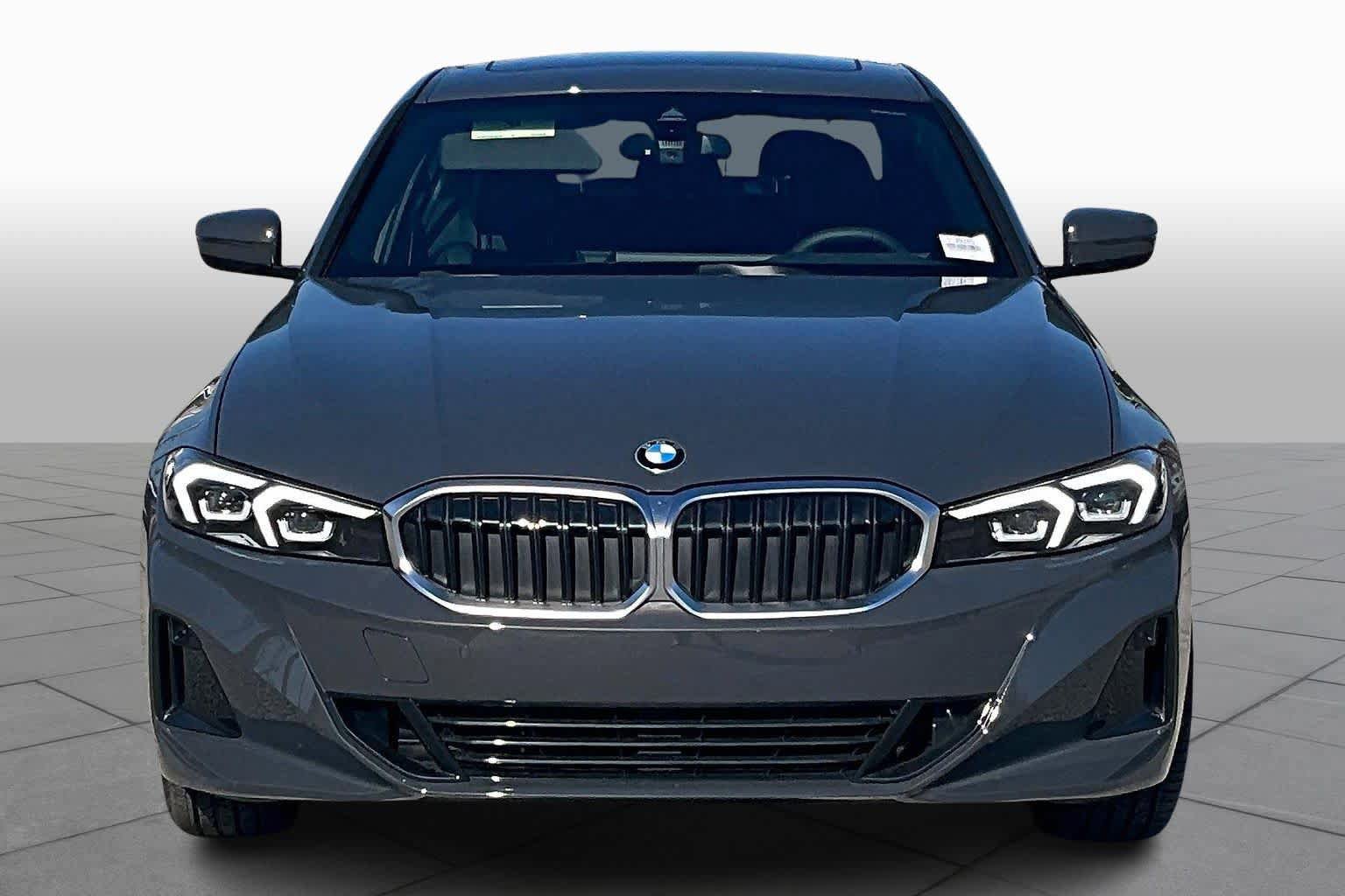 Used 2026 BMW 330i Sedan w/ Premium Package image 3