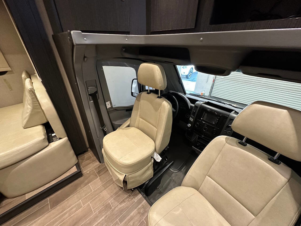 Used 2017 Mercedes-Benz Sprinter 3500 image 30