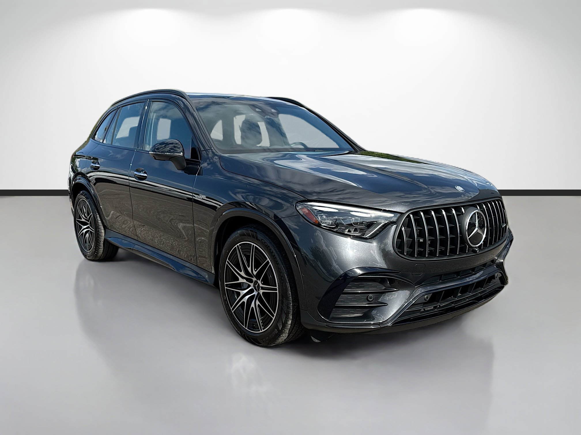 Used 2024 Mercedes-Benz GLC 43 AMG 4MATIC w/ Driver Assistance Package image 7