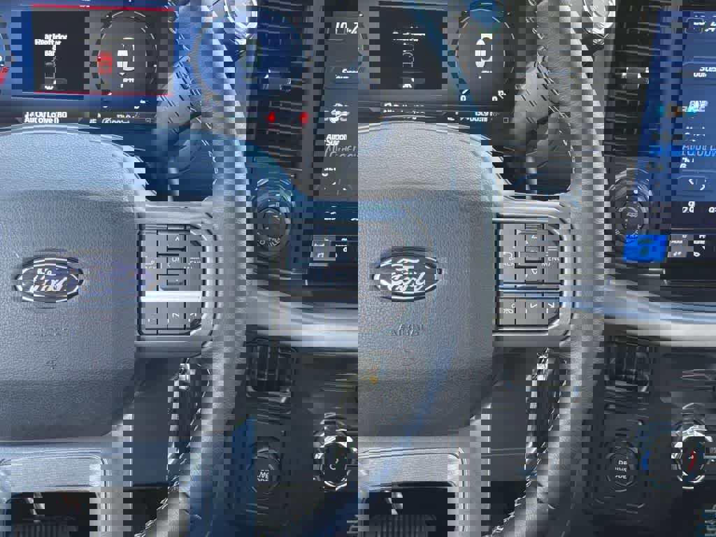 Used 2024 Ford F150 XLT image 14
