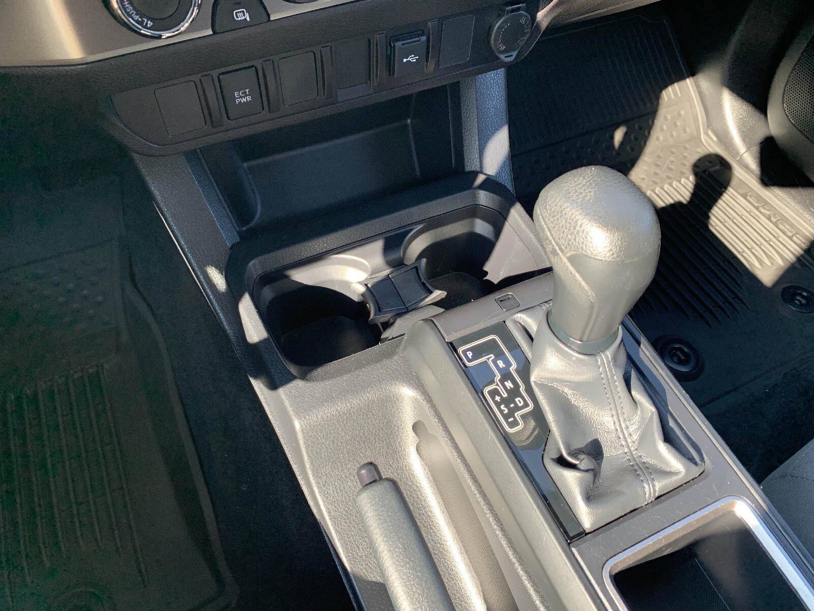 Used 2022 Toyota Tacoma SR AWD/4WD image 24
