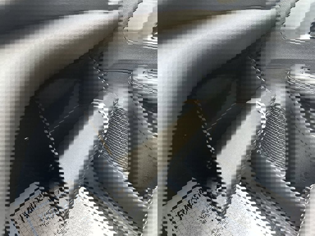 New 2026 Chrysler Pacifica Select image 22