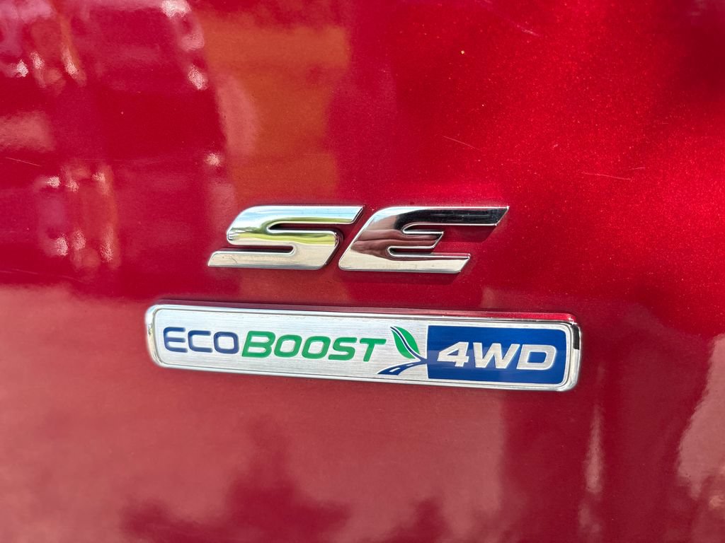 Used 2016 Ford Escape SE w/ Equipment Group 201A AWD/4WD image 42