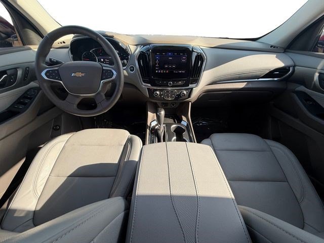 Used 2020 Chevrolet Traverse Premier FWD image 12
