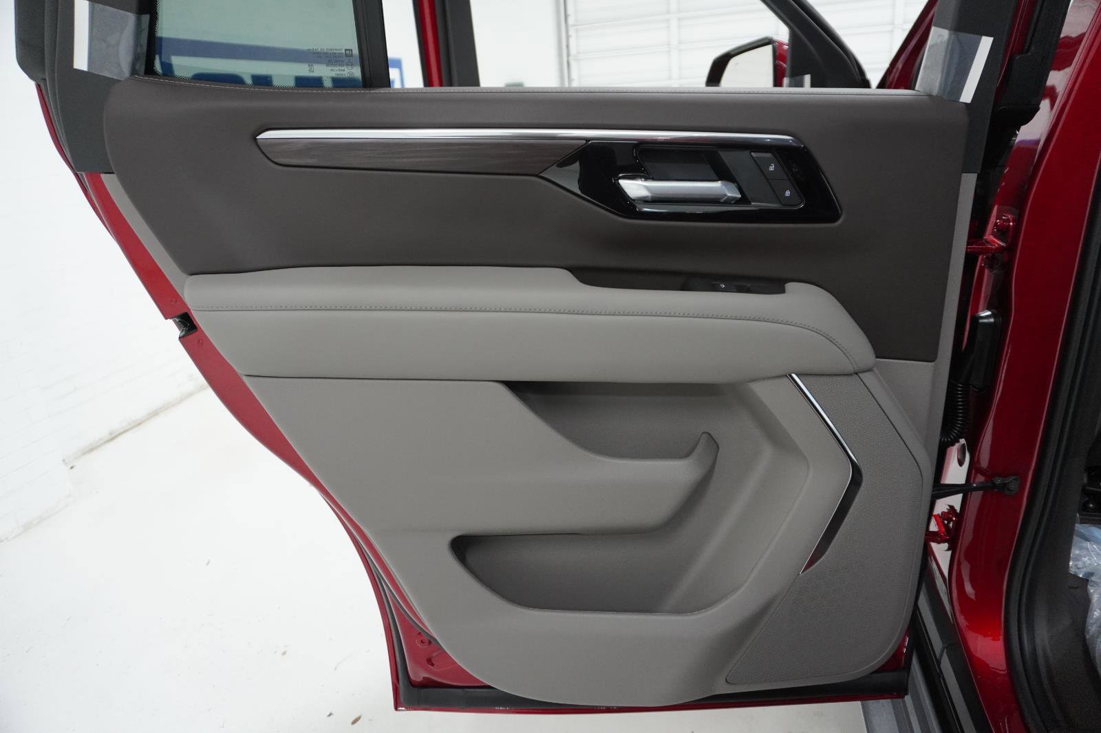 New 2026 Chevrolet Tahoe LS image 34