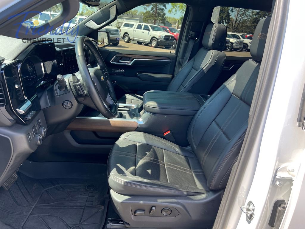 Certified 2023 Chevrolet Silverado 1500 High Country w/ High Country Premium Package AWD/4WD image 14