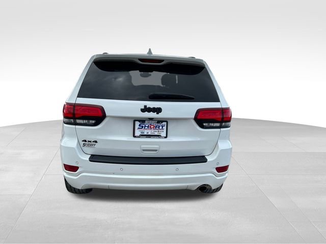 Used 2022 Jeep Grand Cherokee Laredo X image 4