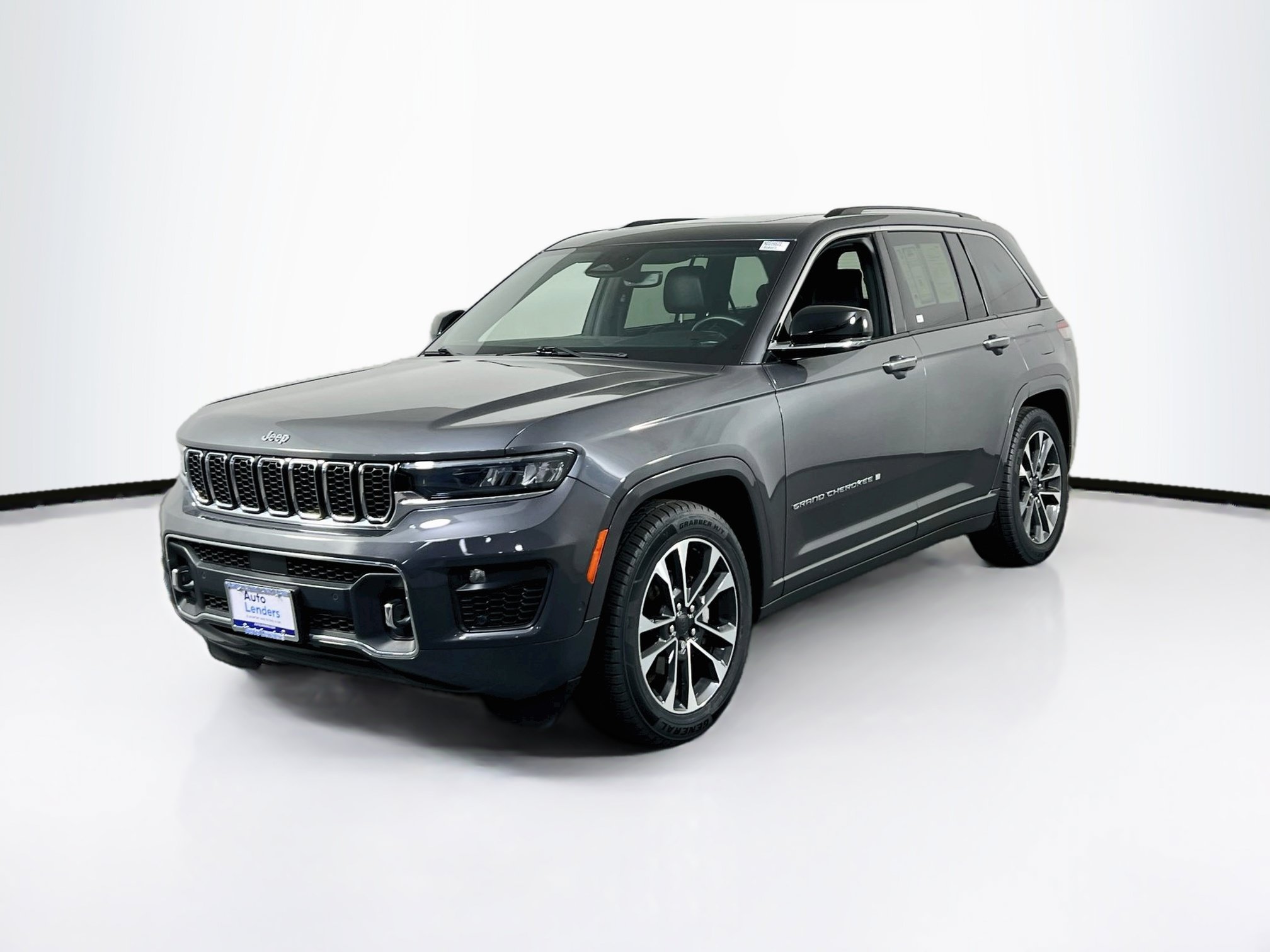 Used 2022 Jeep Grand Cherokee Overland AWD/4WD image 1