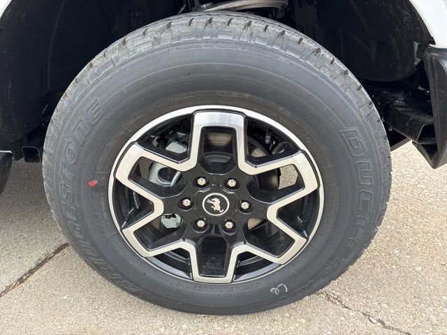 New 2025 Ford Bronco Outer Banks image 14