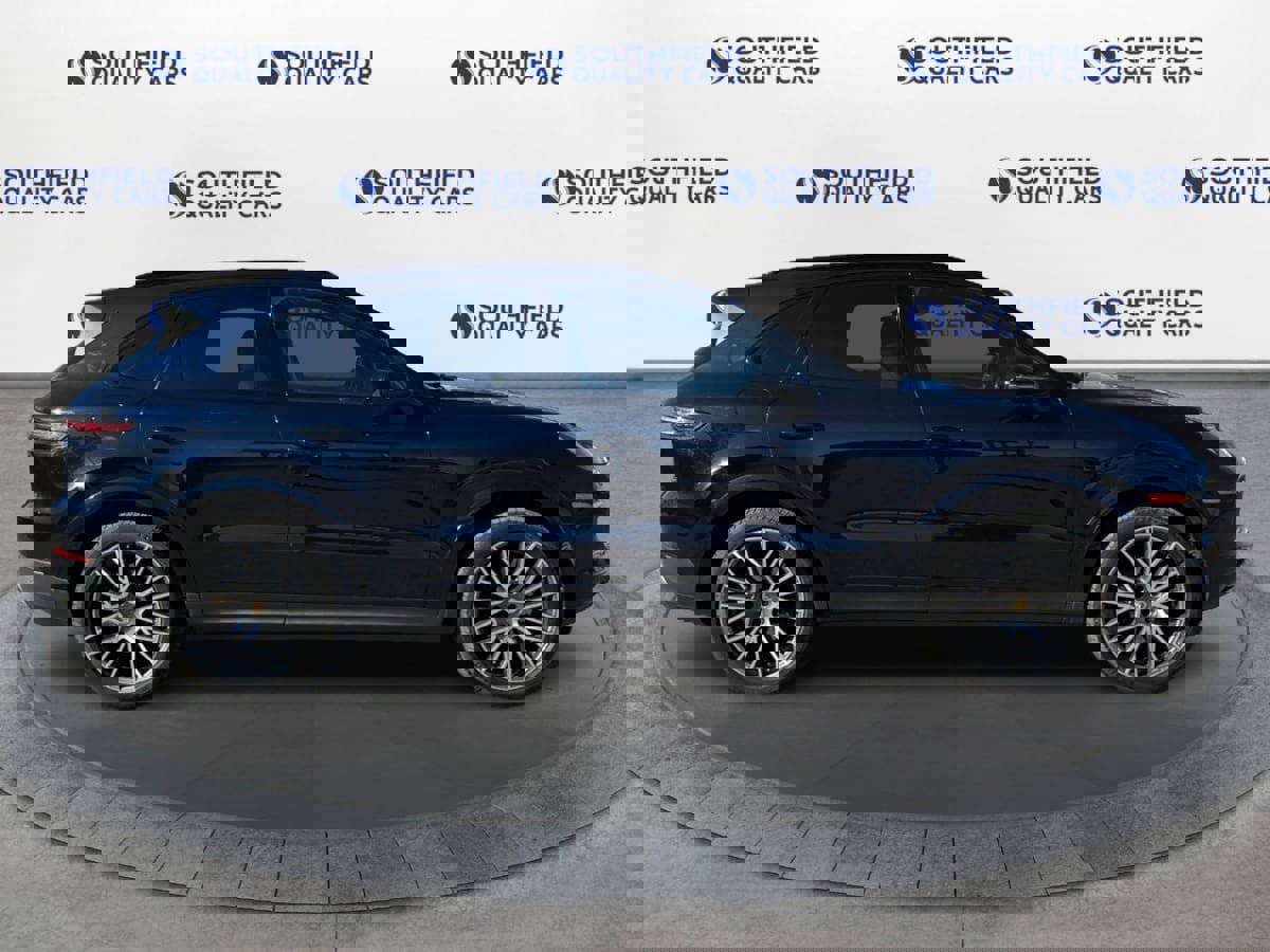 Used 2020 Porsche Cayenne image 8