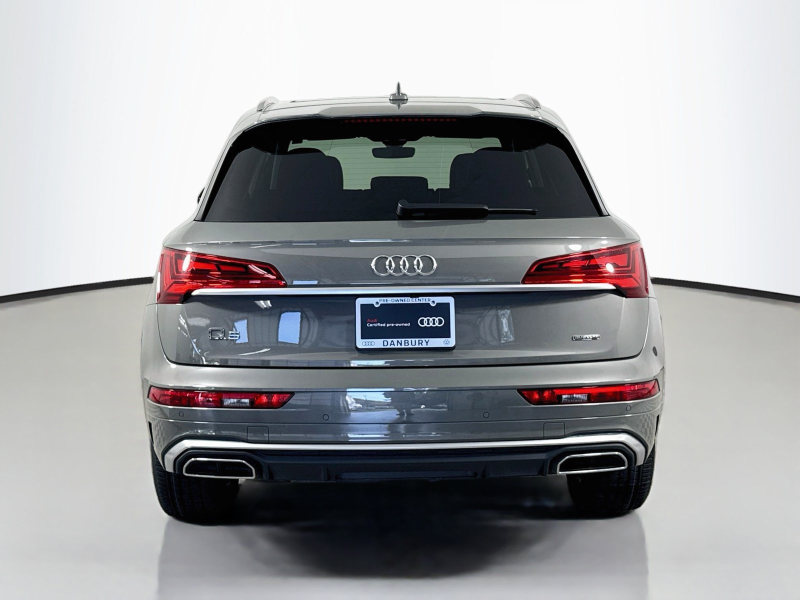 Certified 2024 Audi Q5 2.0T Prestige AWD/4WD image 10