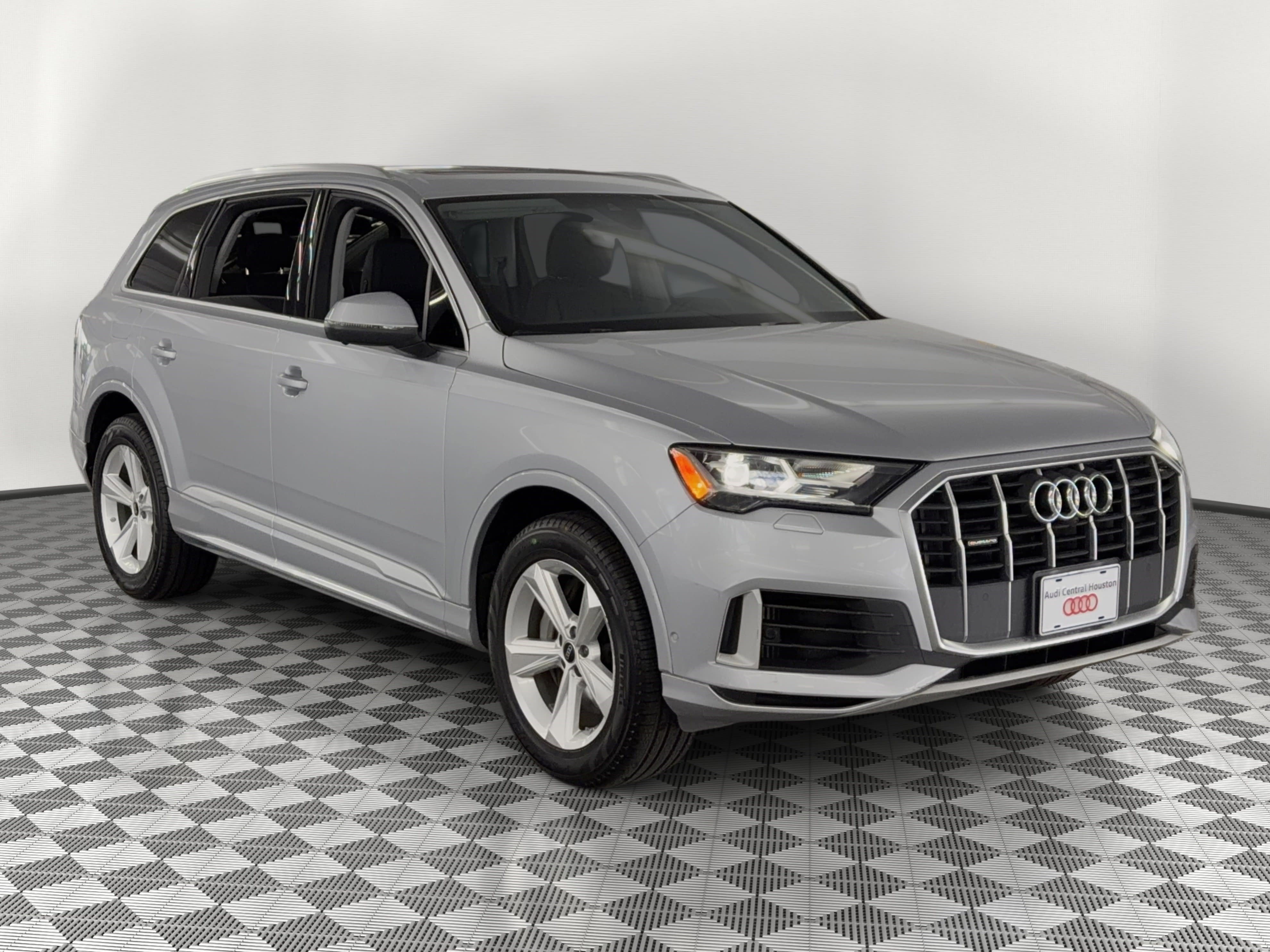 Certified 2022 Audi Q7 3.0T Premium image 7