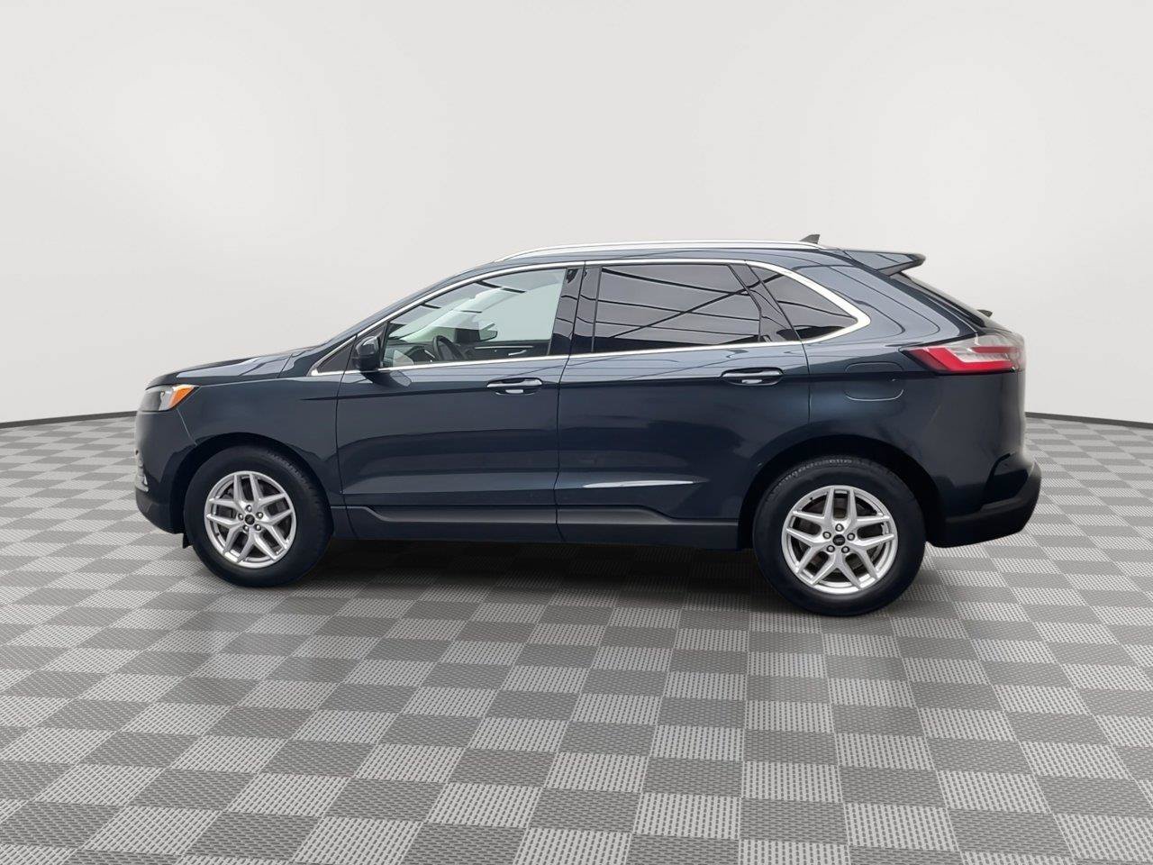 Used 2023 Ford Edge SEL w/ Convenience Package AWD/4WD image 37