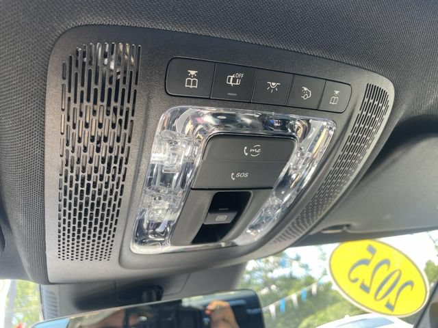 Used 2025 Mercedes-Benz CLA 250 4MATIC image 29