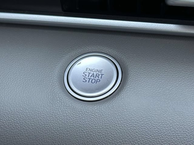 Certified 2025 Hyundai Elantra Sport FWD image 19