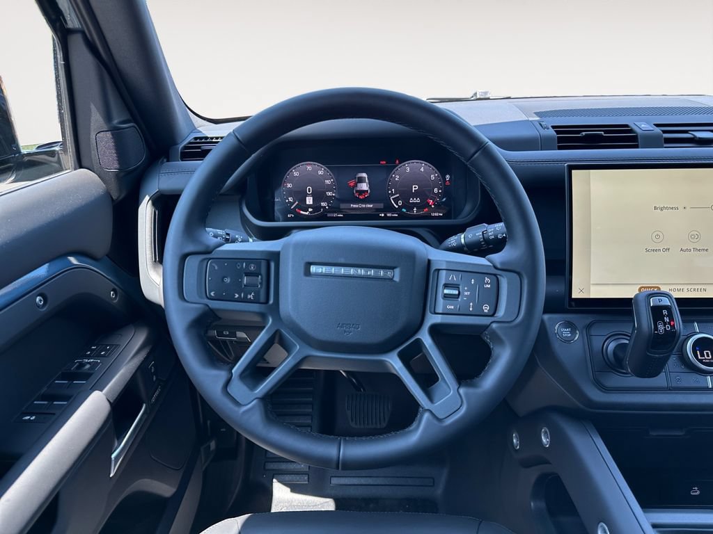 New 2026 Land Rover Defender 110 X-Dynamic SE AWD/4WD image 12