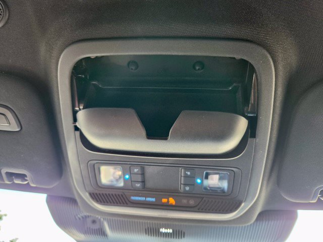 Used 2025 Ford Explorer ST-Line AWD/4WD image 23