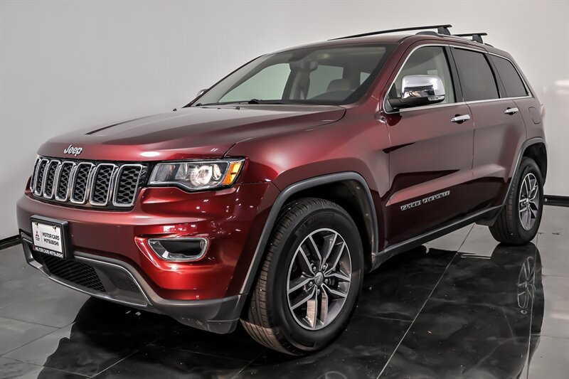 Used 2018 Jeep Grand Cherokee Limited w/ Trailer Tow Group IV AWD/4WD image 5