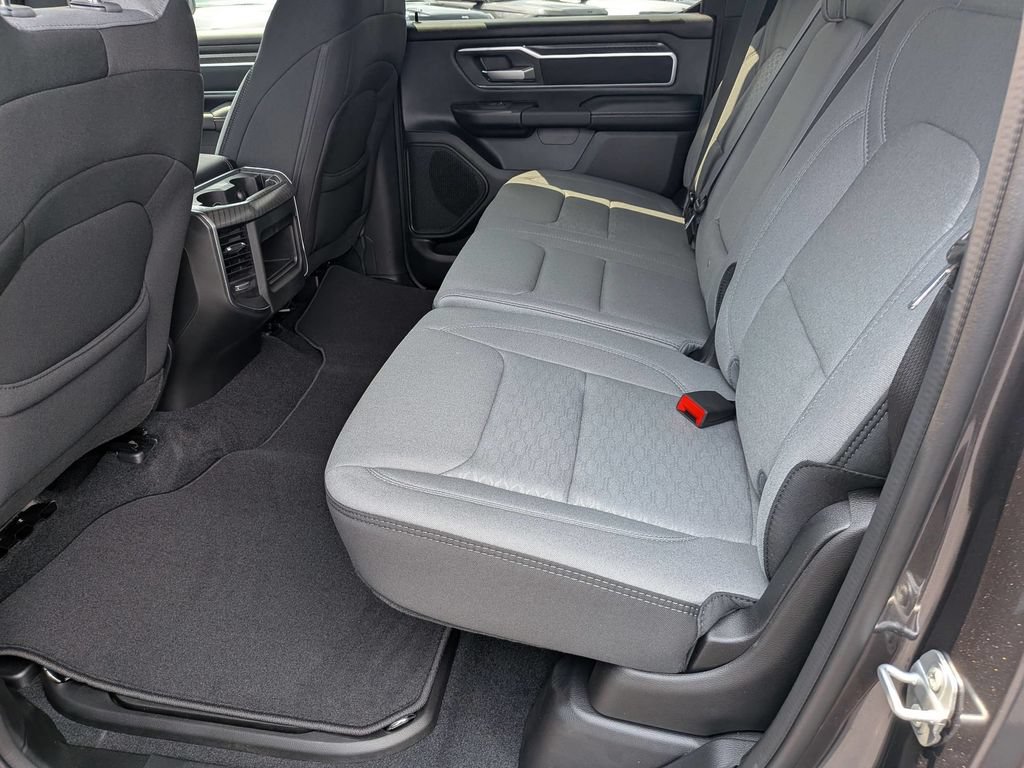 New 2026 RAM 1500 Big Horn AWD/4WD image 24