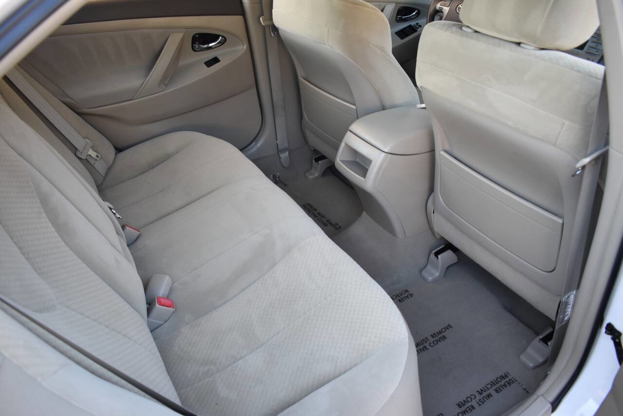 Used 2007 Toyota Camry LE image 34
