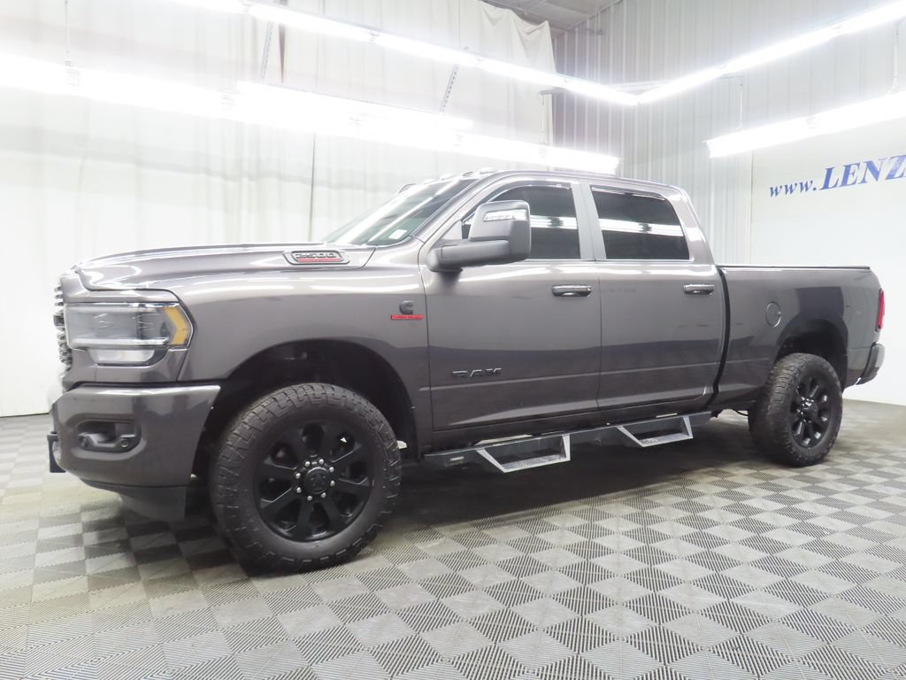 Used 2024 RAM 2500 Big Horn w/ Night Edition AWD/4WD image 6