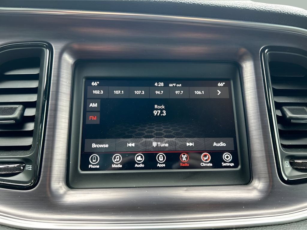 Used 2018 Dodge Challenger SXT RWD image 18