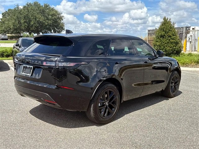 New 2026 Land Rover Range Rover Velar Dynamic SE image 6