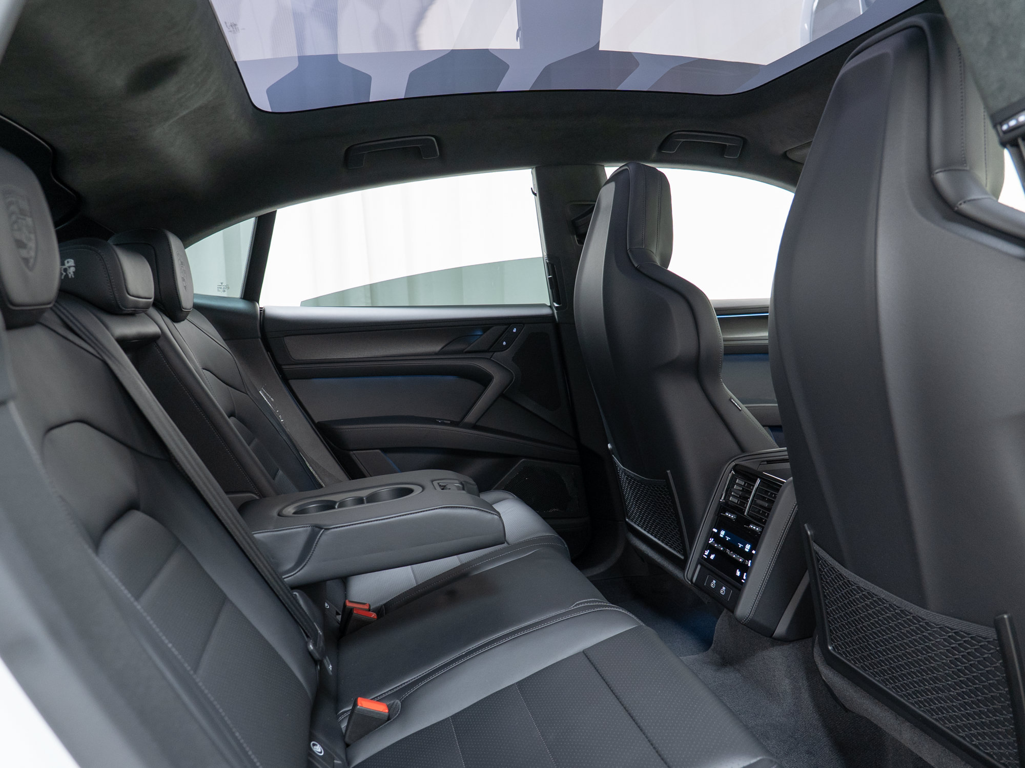 New 2026 Porsche Cayenne Turbo AWD/4WD image 42