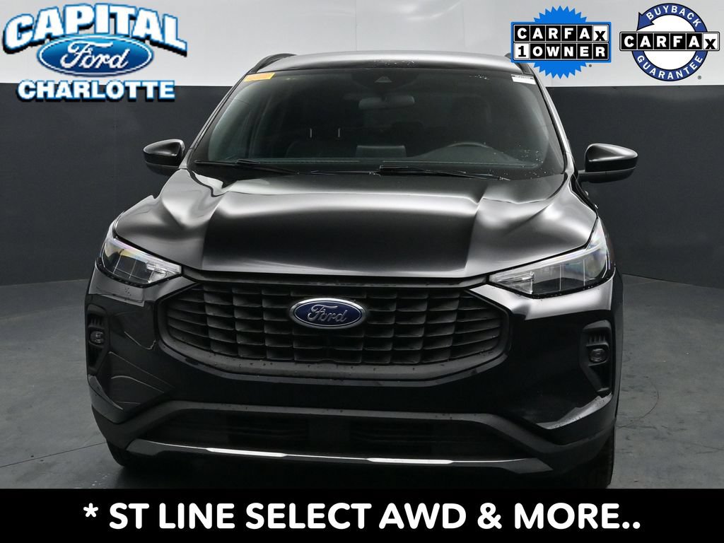 Used 2025 Ford Escape ST-Line Select AWD/4WD image 2