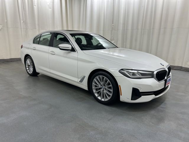Used 2022 BMW 530i xDrive w/ Convenience Package image 1