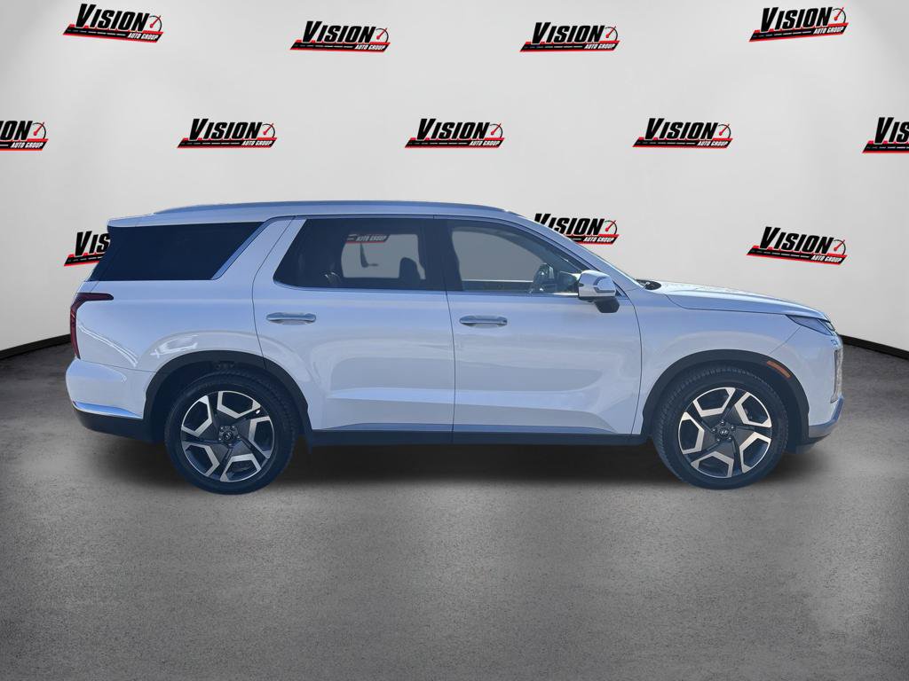 Used 2023 Hyundai Palisade Limited AWD/4WD image 4