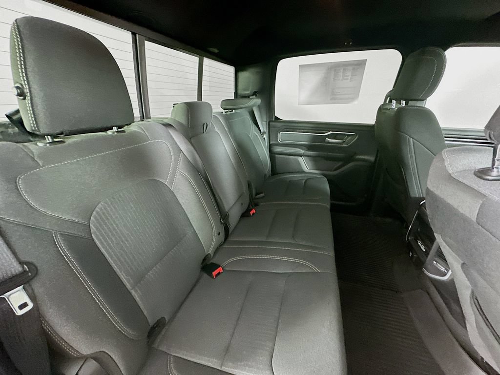 Used 2022 RAM 1500 Big Horn AWD/4WD image 36