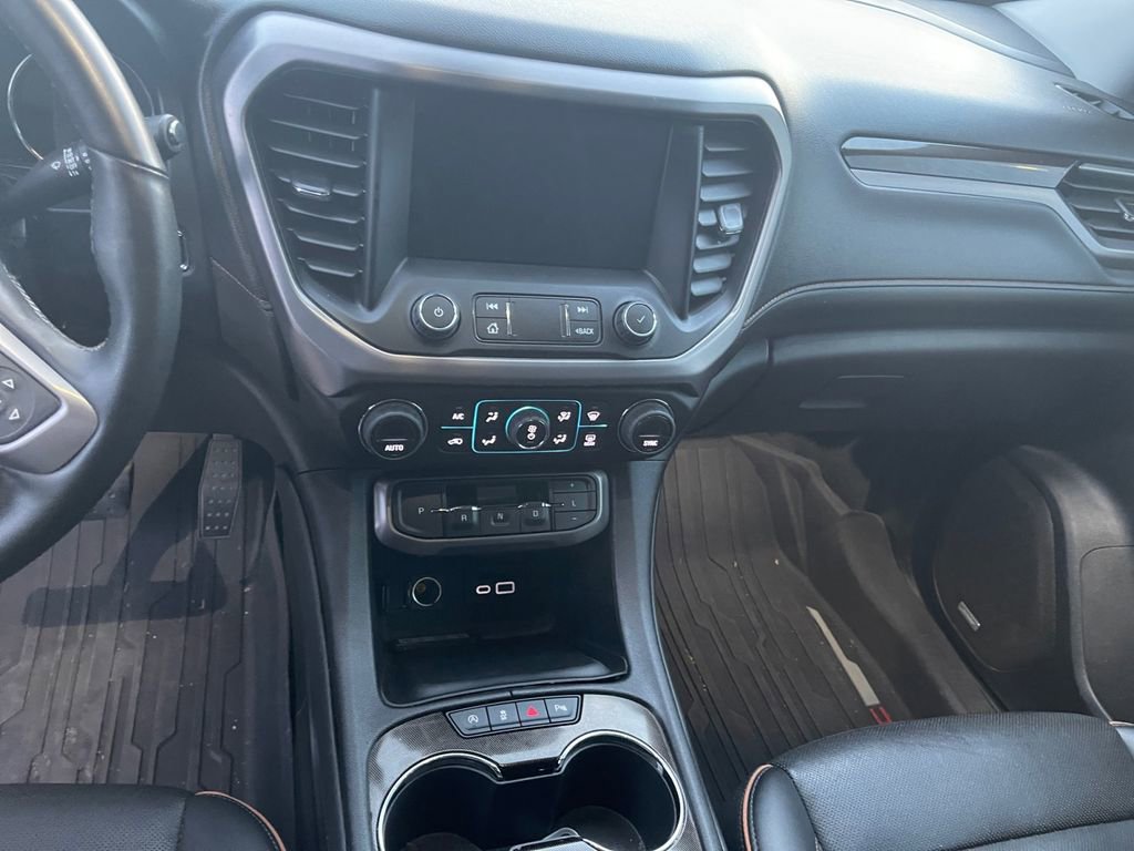 Used 2023 GMC Acadia AT4 w/ Technology Package image 11