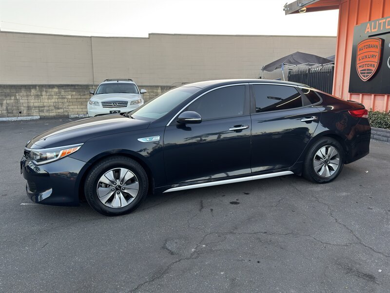 Used 2018 Kia Optima Premium w/ Convenience Package FWD image 10