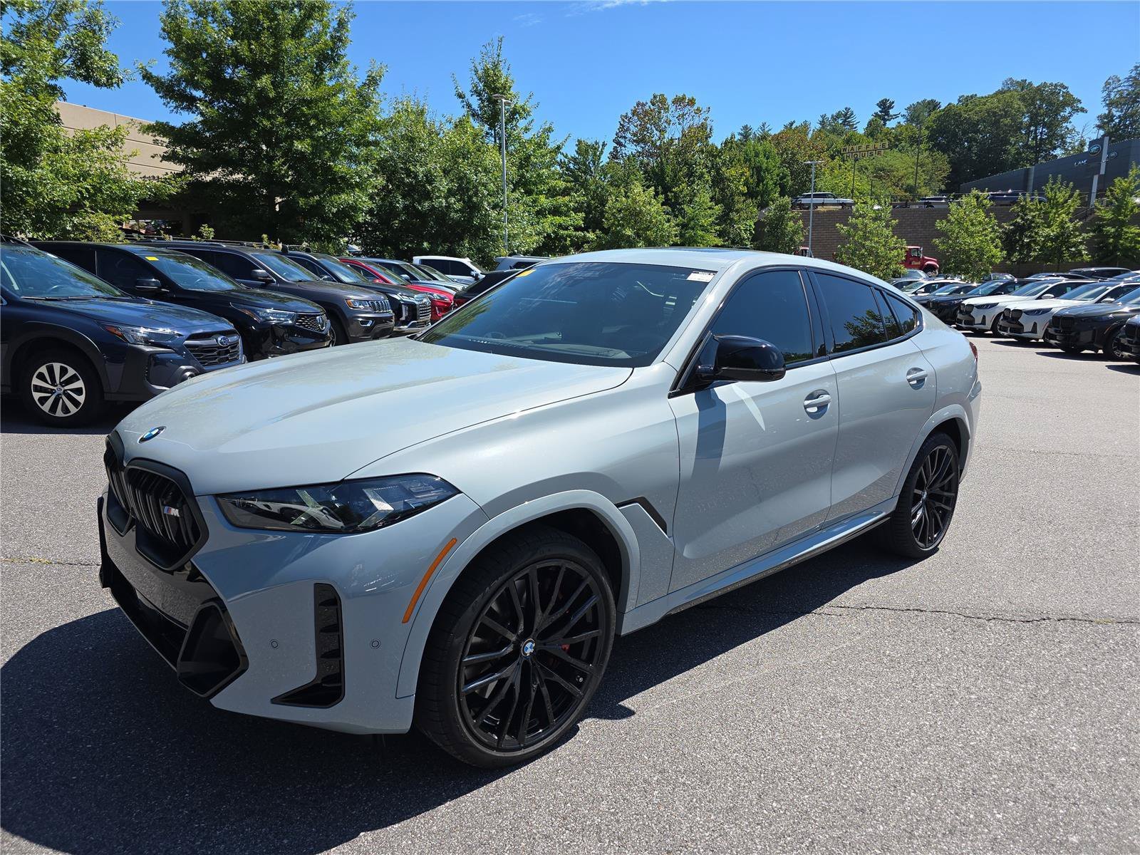 Used 2026 BMW X6 M60i AWD/4WD image 7