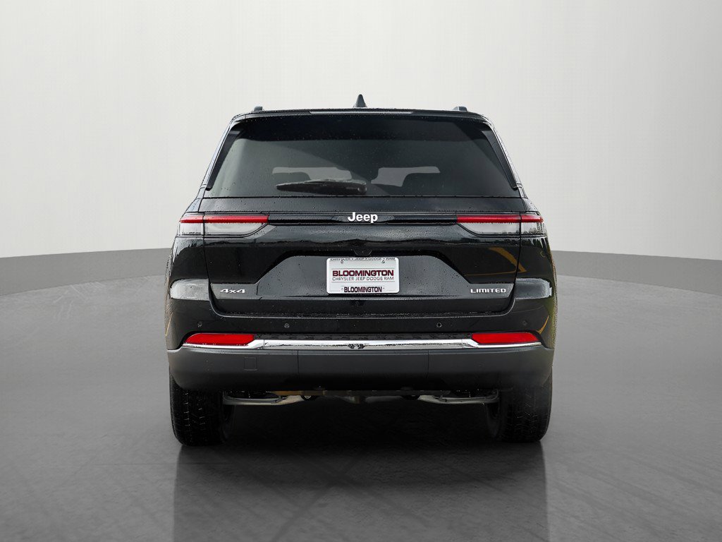 New 2025 Jeep Grand Cherokee Limited w/ Trailer Tow Package image 4