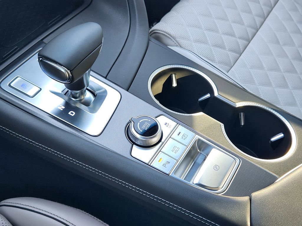 Used 2025 Genesis G70 3.3T Advanced w/ Sport Prestige Package image 15