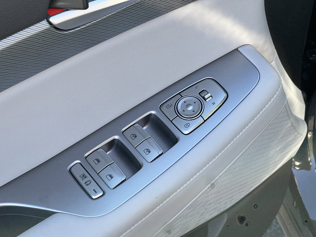 Used 2025 Hyundai Palisade SEL AWD/4WD image 28